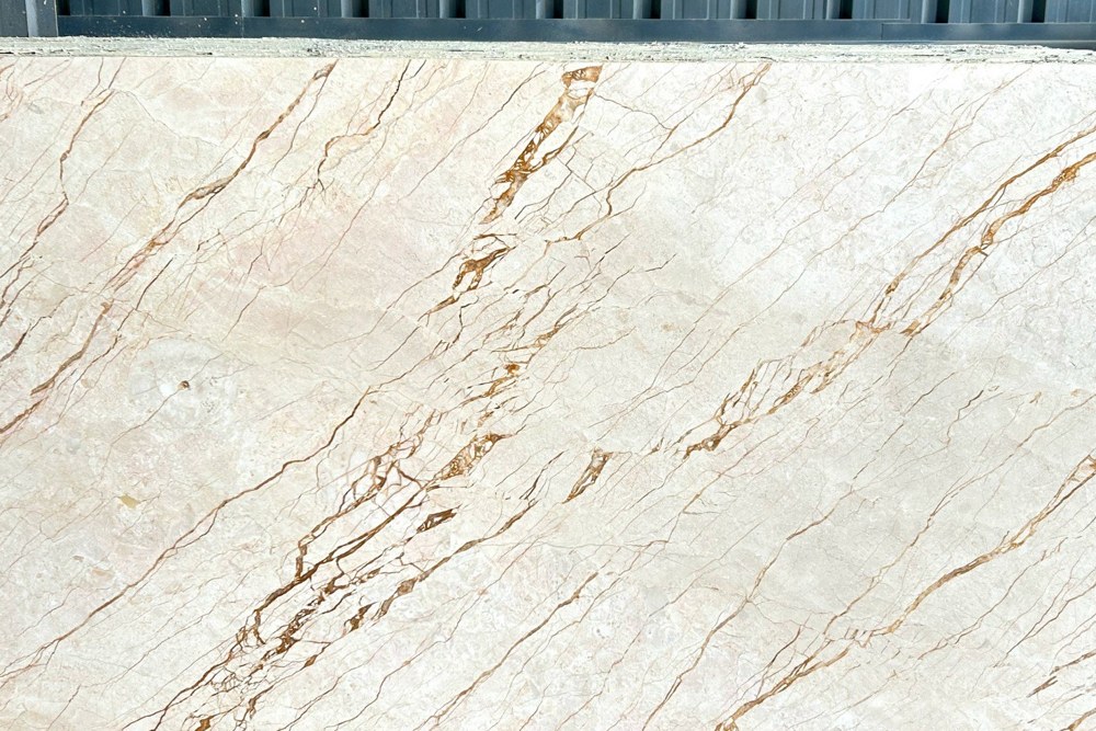 Beige Statuario marble